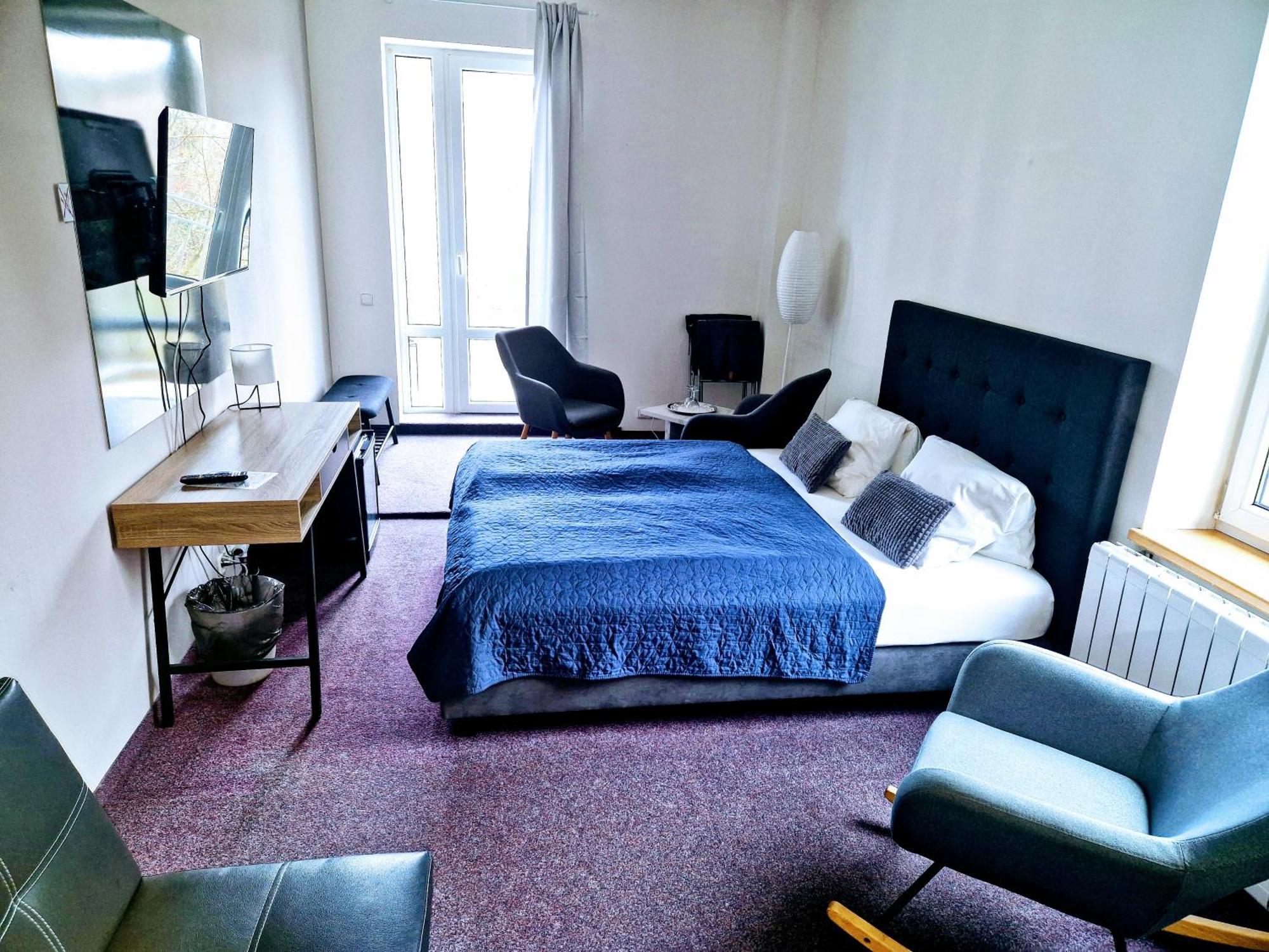 Family Hotel Maxim Beroun  Exterior foto